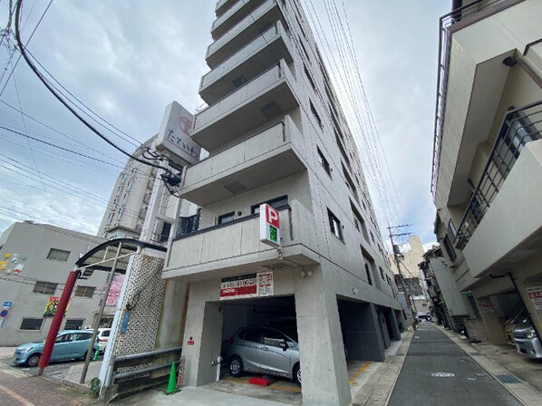 クオーレ賑町の物件外観写真